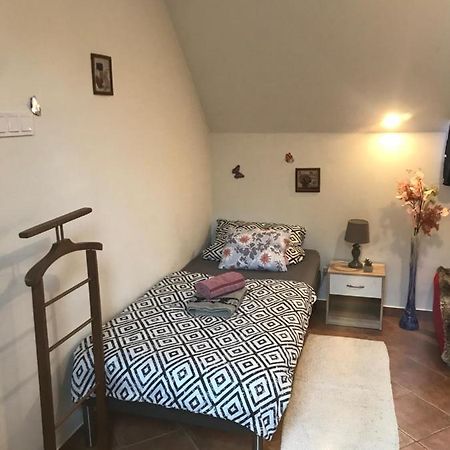 Erdey Apartman Barcs Eksteriør billede