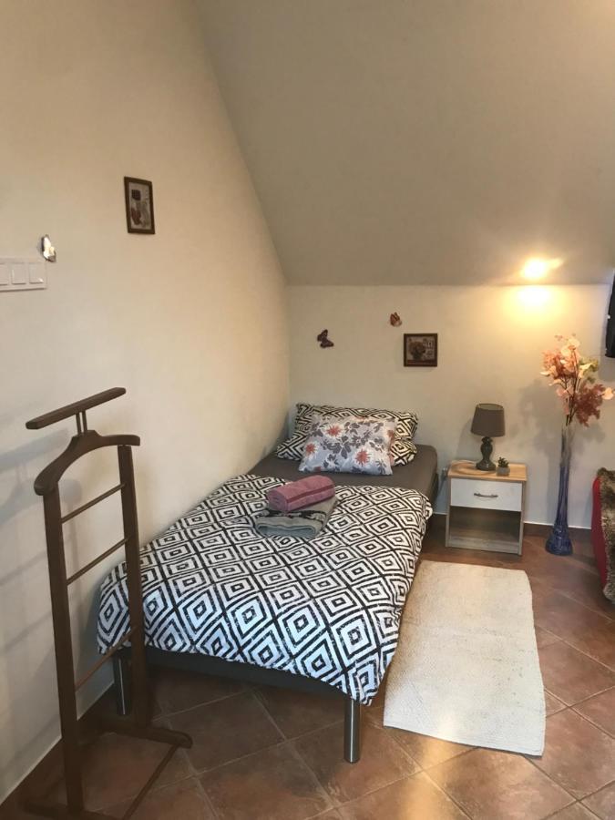 Erdey Apartman Barcs Eksteriør billede
